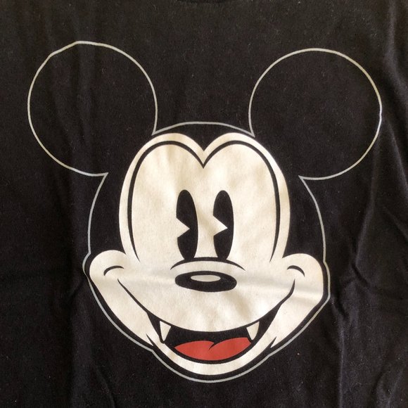 Kids' Old Navy Disney Mickey Mouse Vampire Short Sleeved T-Shirt - Picture 5 of 5